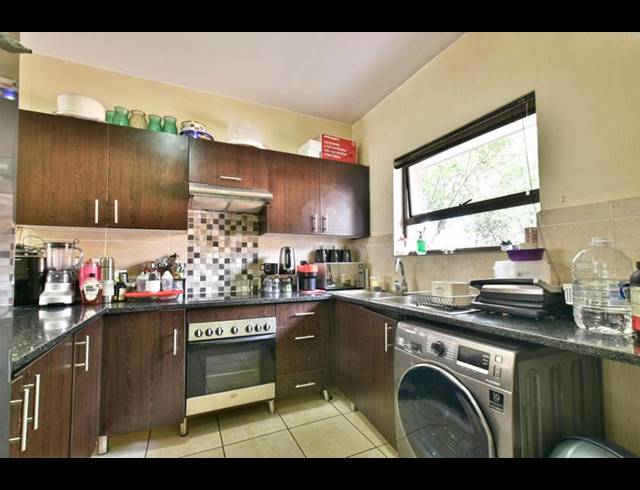 2 BEDROOM APARTMENT FOR SALE IN MULBARTON